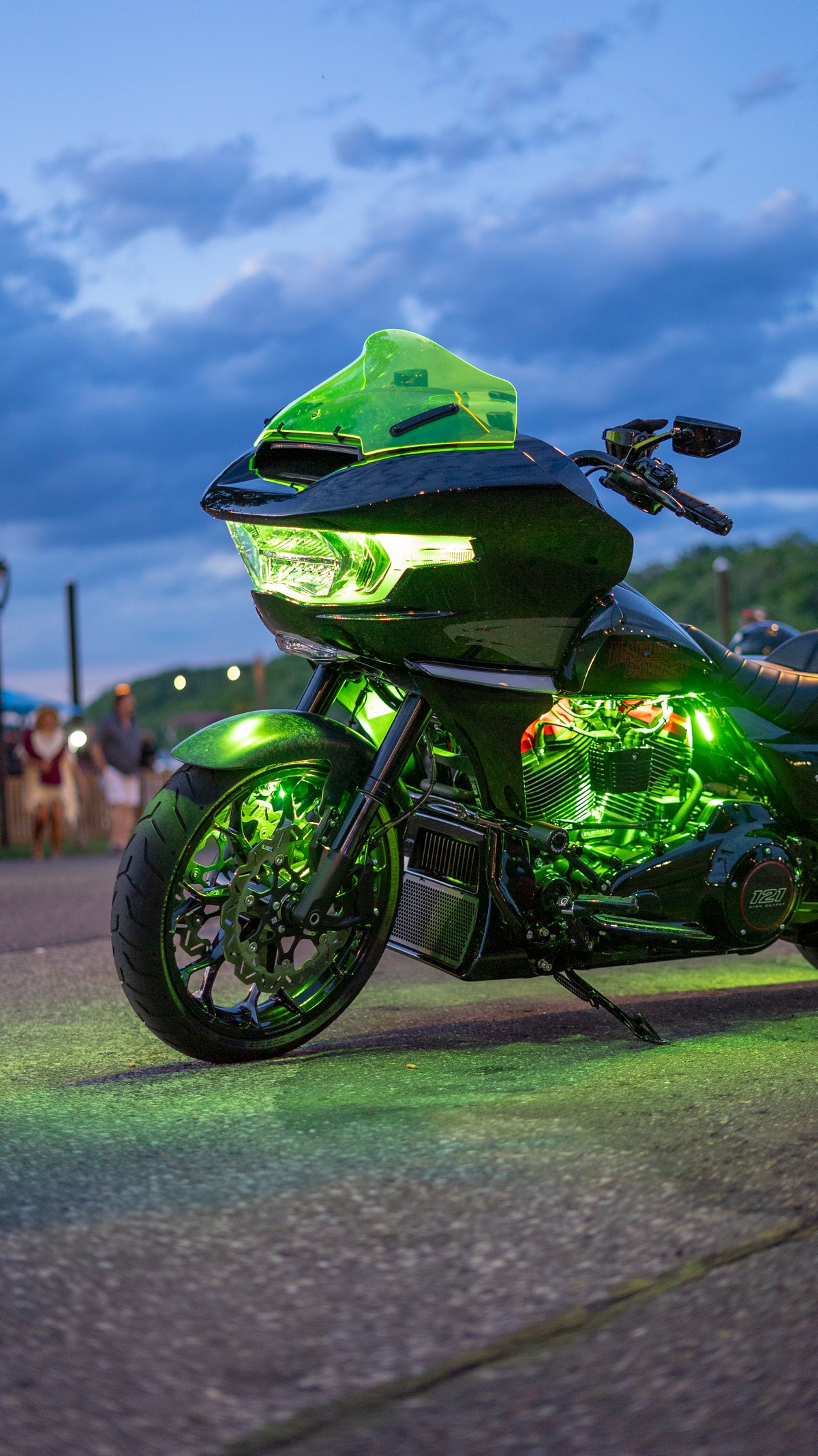 Shock & Awe EVOLVED® LED Kit / '23.5-up Road Glide Headlight
