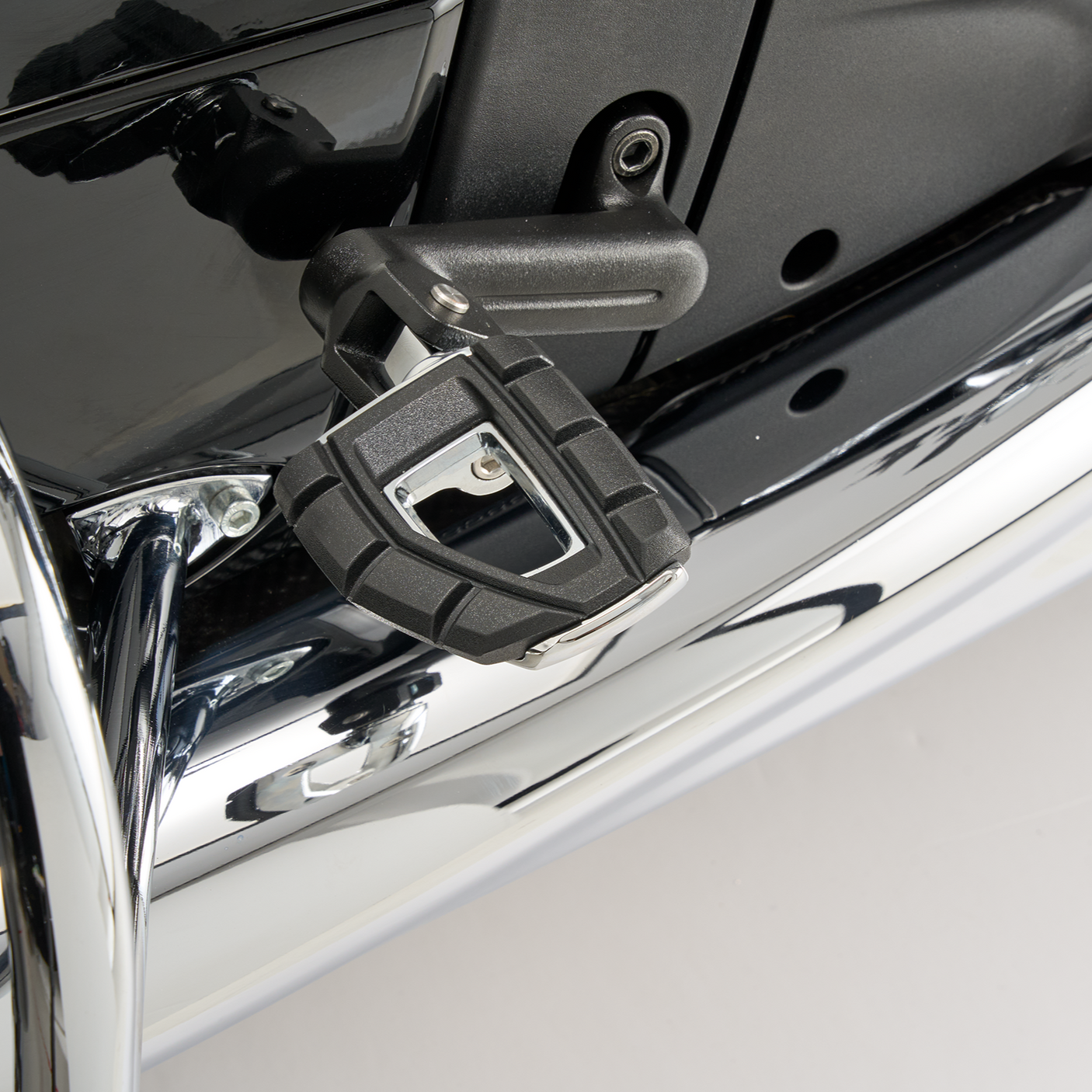 Passenger Peg Adapters for Indian