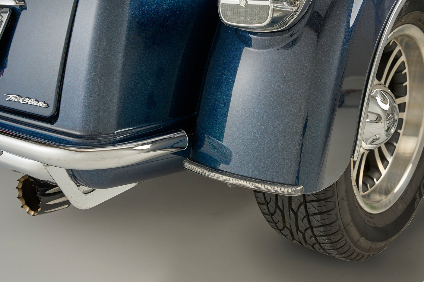 FENDER BLADES® LED Lights for Tri Glide